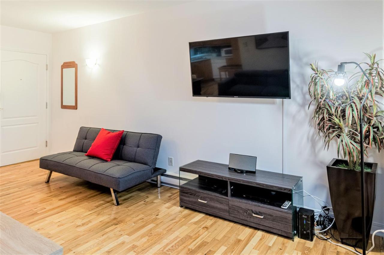 Le Théâtral - En plein coeur de l'action avec stationnement Apartamento Quebeque Exterior foto